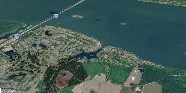 Image 3: E