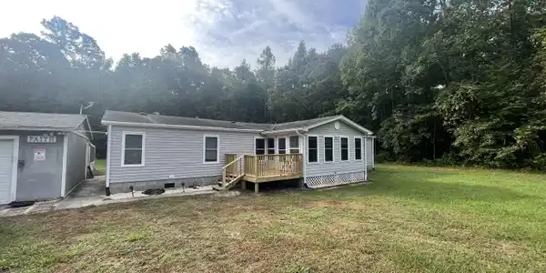 122 Dogwood Lane