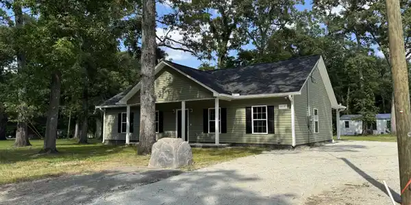 217 Middleton Street