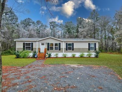 114 Buck Lane
