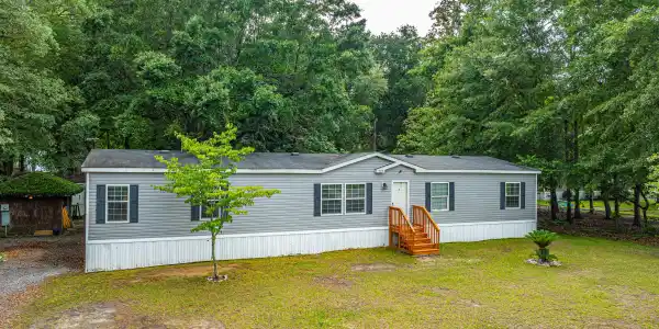 725 Hildebrand Drive