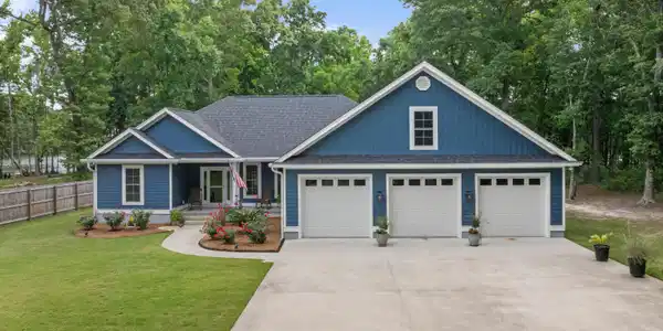 3 Hickory Landing Court