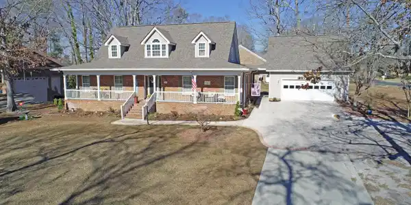 22 Ridge Lake Drive