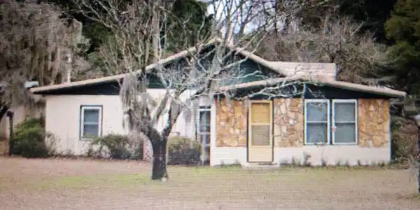 879 Miracle Dr