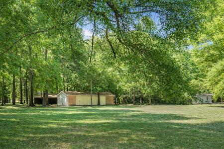1307 Cooper Lane