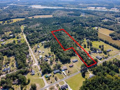 1102 Peru Road