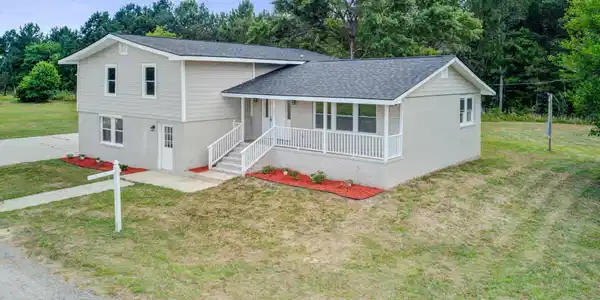 121 Viola Lane Lane
