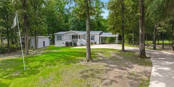 115 Riverside Dr Off Highway 6 Drive