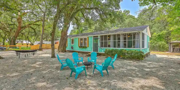 200 Hilltop Drive