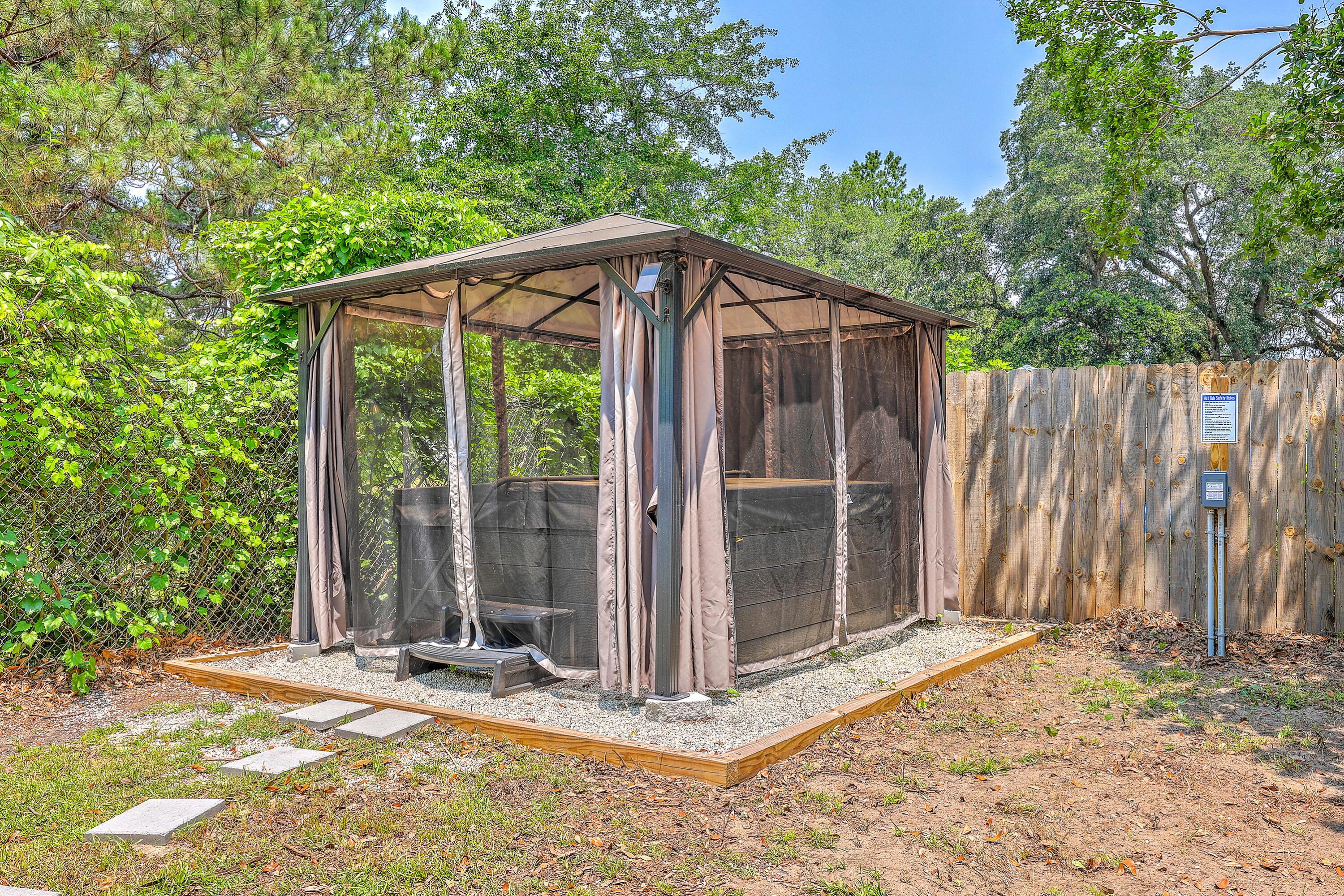 Image 4: 200 Hilltop Dr