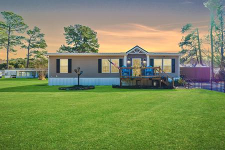 627 Lakeside Drive