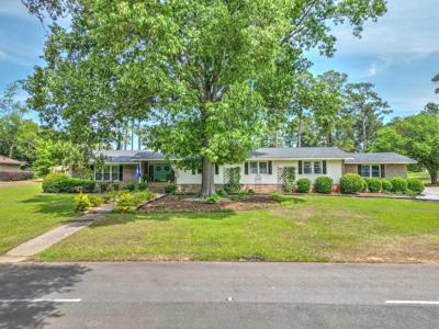 127 Cooper Circle