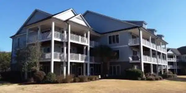 1090 Bridgeview Lane
