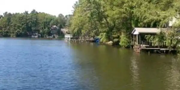 220 & 222 Broad River Drive