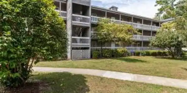 2304 Cypress Pointe