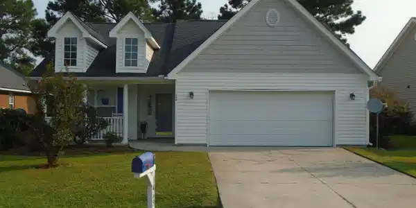 1469 Blue Heron Point