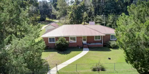 12904 Old Number Six Highway