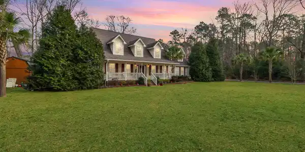 28 Santee Lakes Court, Elloree SC 29047