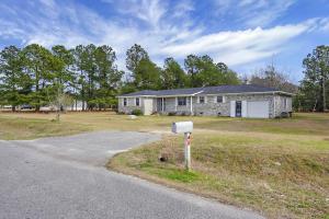 208 Pine Bay Drive