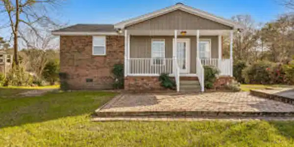 142 Driftwood Drive