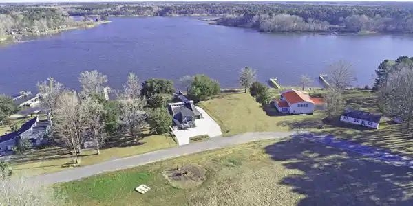 1981 Waters Edge Drive