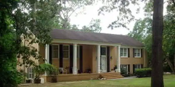 401 Santee Drive