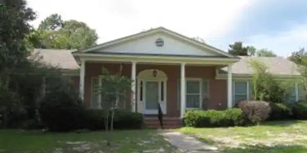 5 Edwards Drive