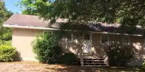 208 Dogwood Drive
