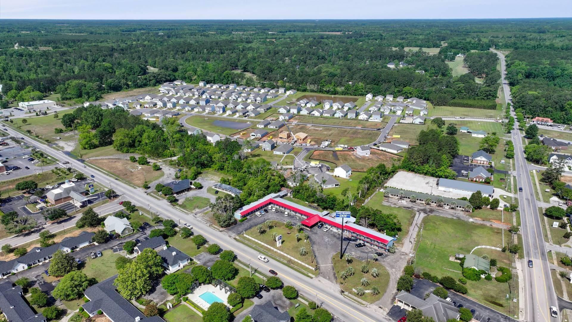 Image 2: 12-web-or-mls-DJI_20250509104058_0013_D
