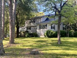 1187 Penobscot Dr