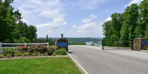 00 Espalier Drive