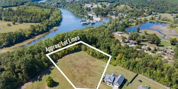 465 Overlook Drive