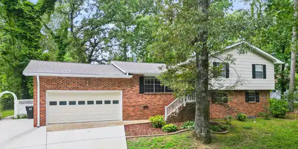 6737 Glover Road