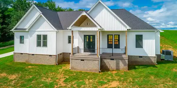115 Riverbend Drive