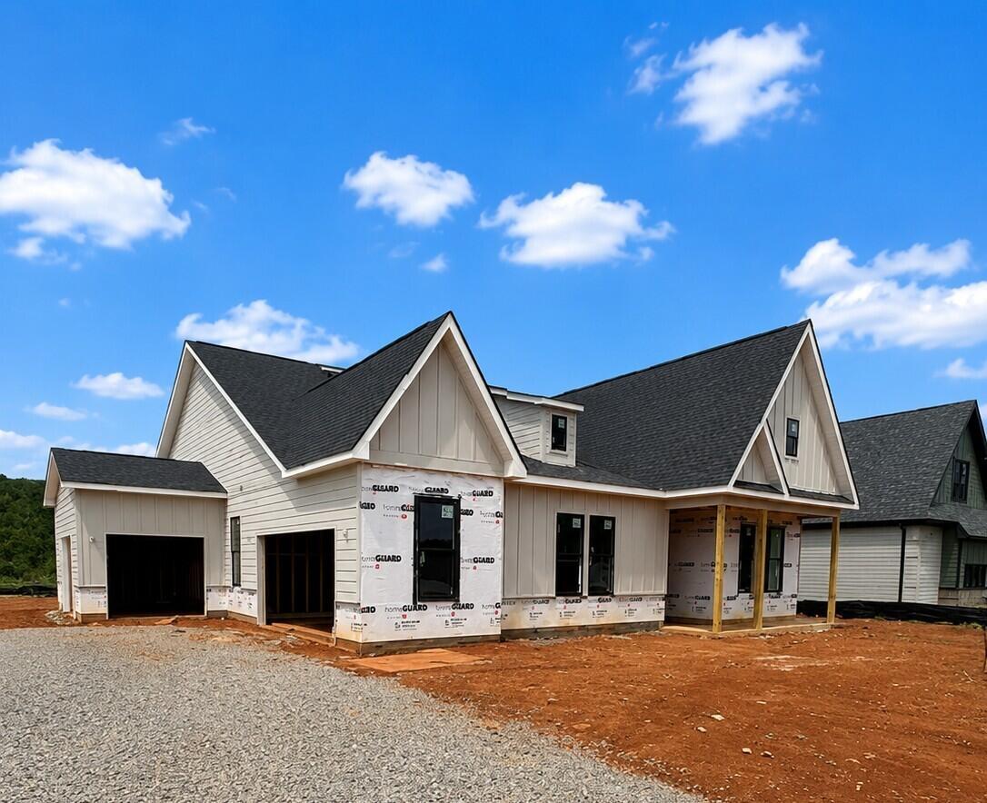 Image 3: Exterior view 2 061826