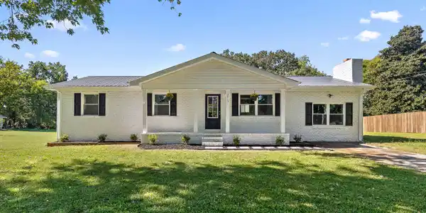 2415 N Shore Acres Rd