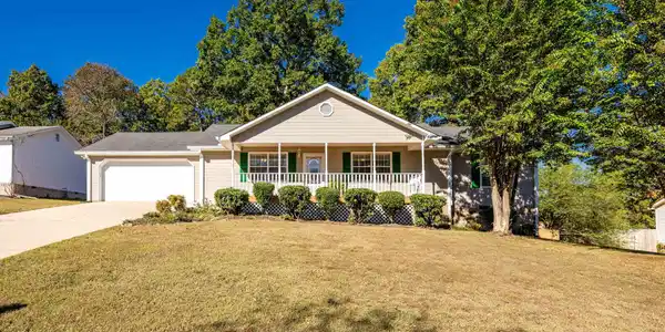 319 Fallen Leaf Dr