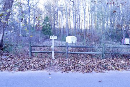 225 Lake Forest Drive