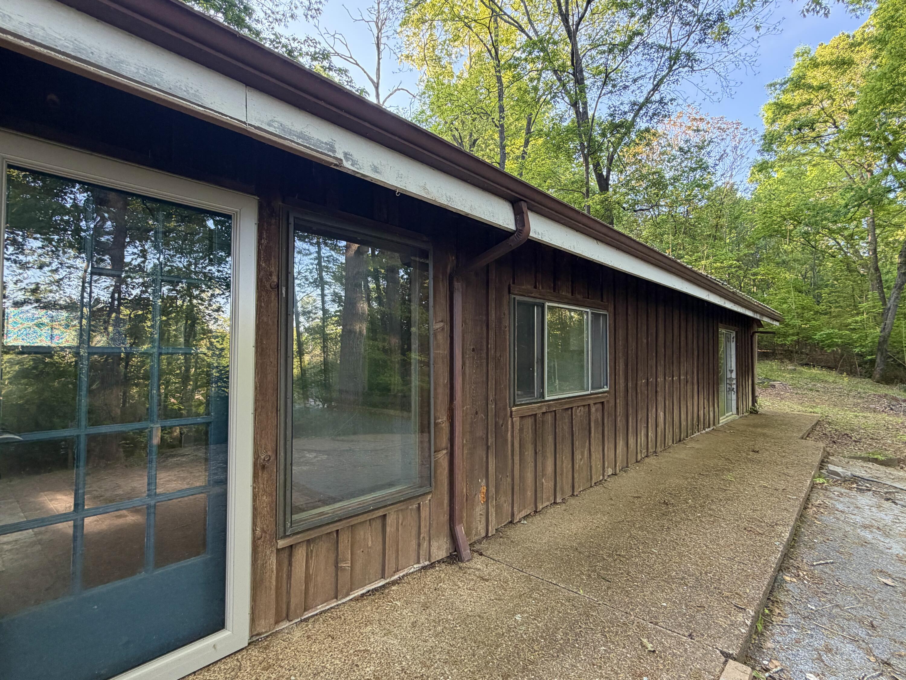 Image 2: Exterior