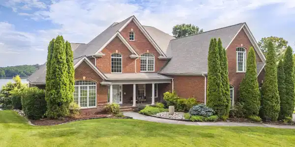 12004 Oak Cove Lane