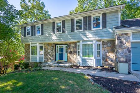 1808 Colonial Shores Drive