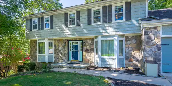 1808 Colonial Shores Drive