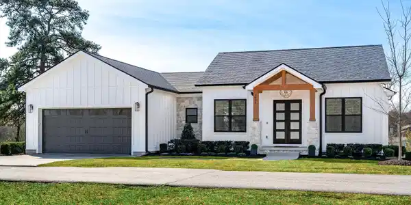 3406 Roberts Road