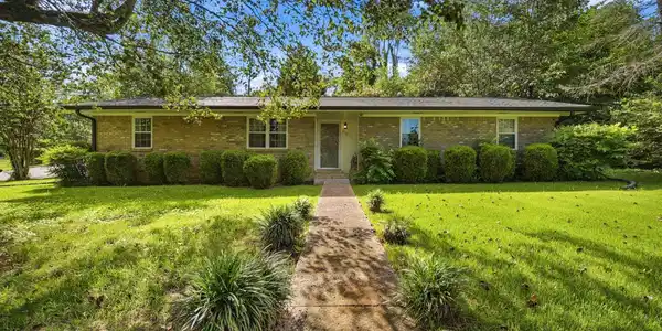 9121 N Hickory Valley Road