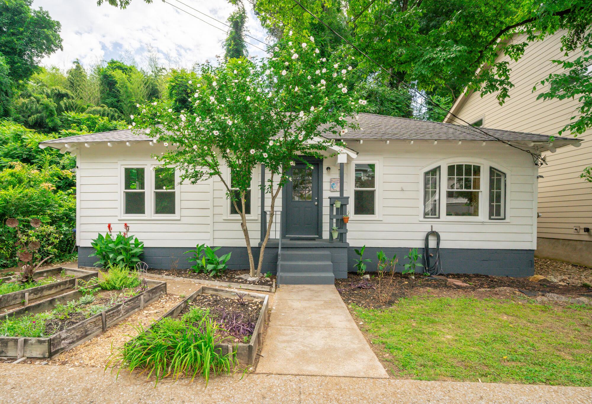 Image 2: 1348hixson-32