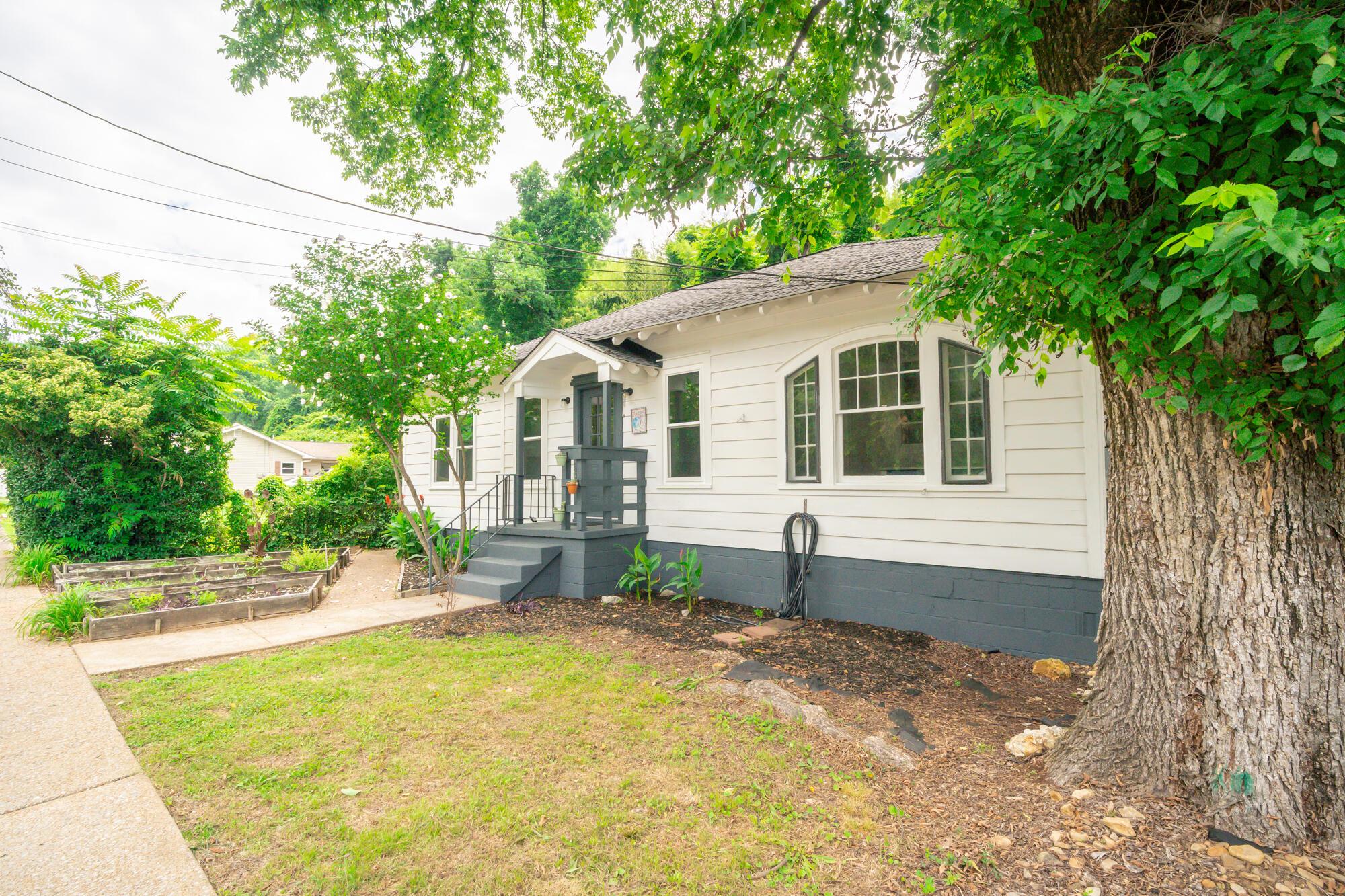 Image 3: 1348hixson-31