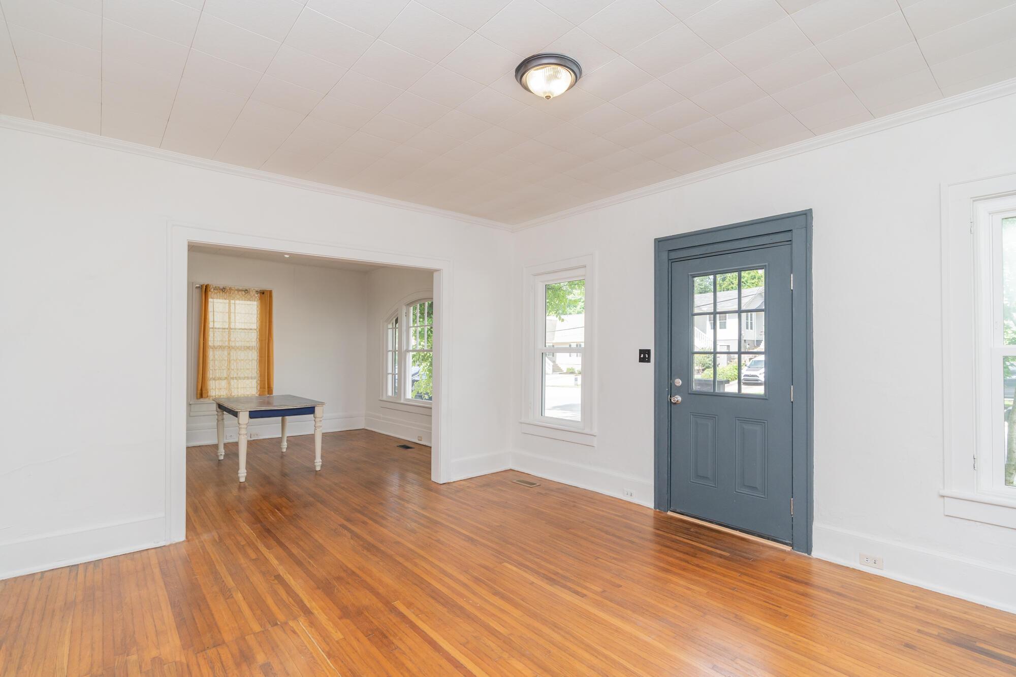 Image 4: 1348hixson-4