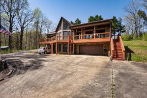 11601 Holly Cir