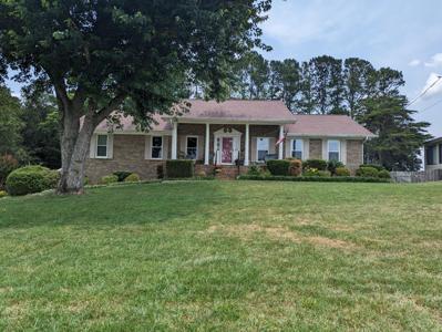 7712 Lasata Ln