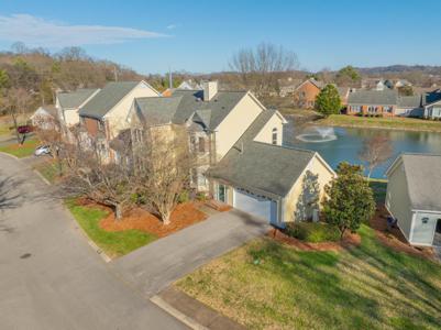 1213 Bridgewater Lane